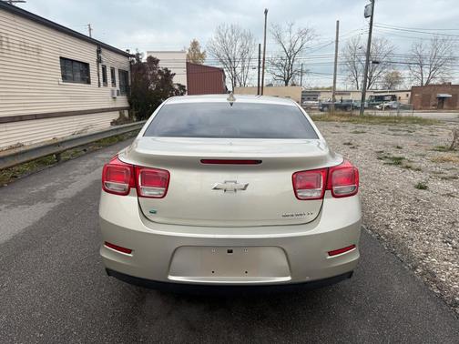2016 Chevrolet Malibu Limited LT