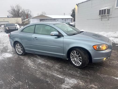 2008 Volvo C70 T5