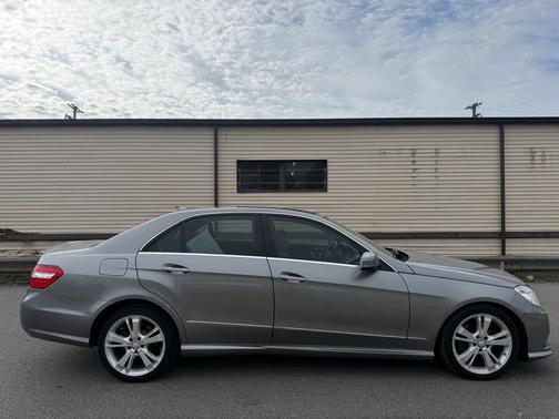 2013 Mercedes-Benz E-Class E350 4MATIC
