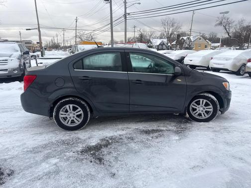 2012 Chevrolet Sonic 1LT