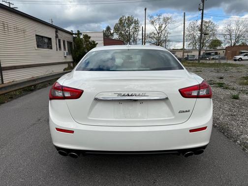 2014 Maserati Ghibli Base