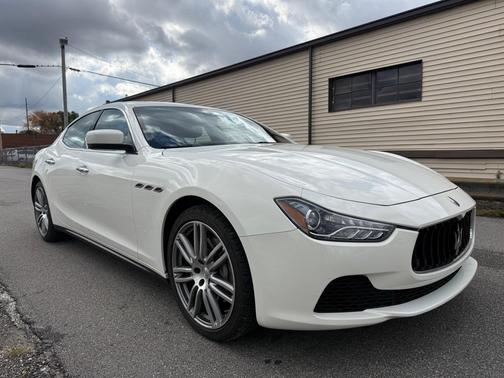 2014 Maserati Ghibli Base