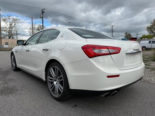 2014 Maserati Ghibli Base