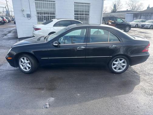 2003 Mercedes-Benz C-Class C240