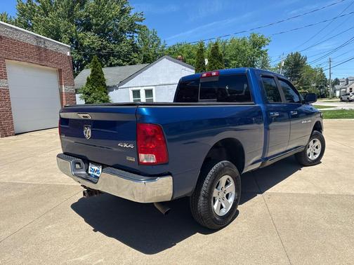 BLUE 2011 Dodge Ram 1500