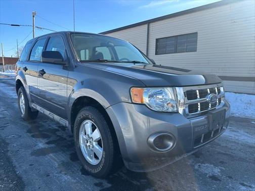 2009 Ford Escape XLS