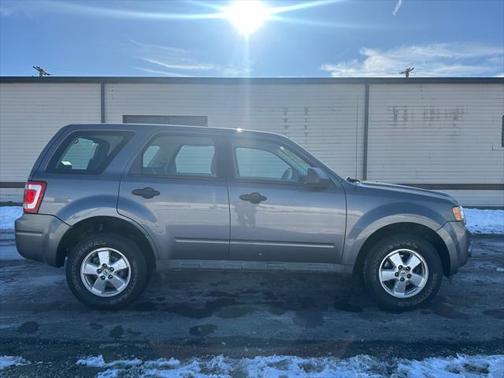 2009 Ford Escape XLS