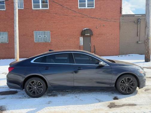 2017 Chevrolet Malibu 1LT