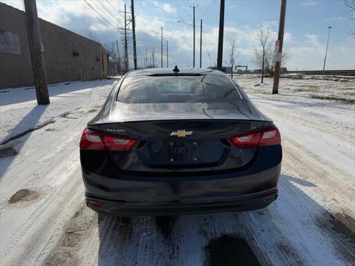 2017 Chevrolet Malibu 1LT