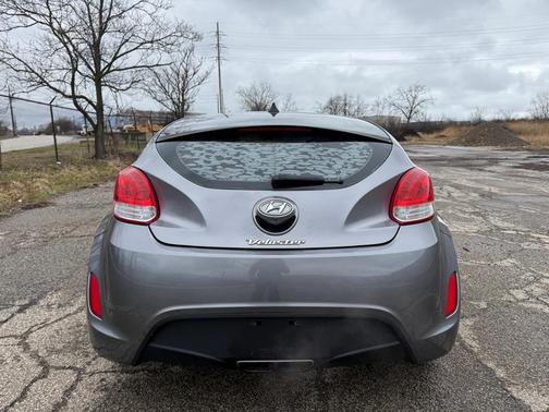 Triathlon Grey 2016 Hyundai Veloster Base