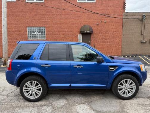 2009 Land Rover LR2 HSE