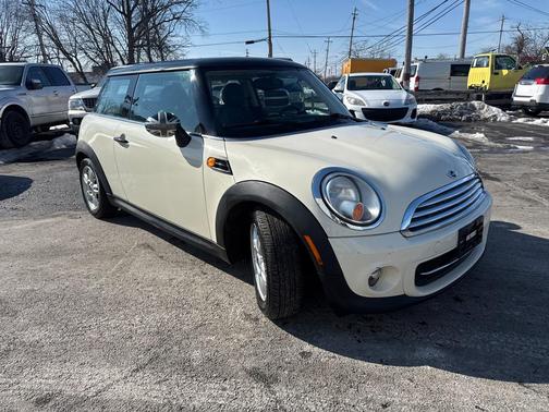 2012 MINI Cooper Base