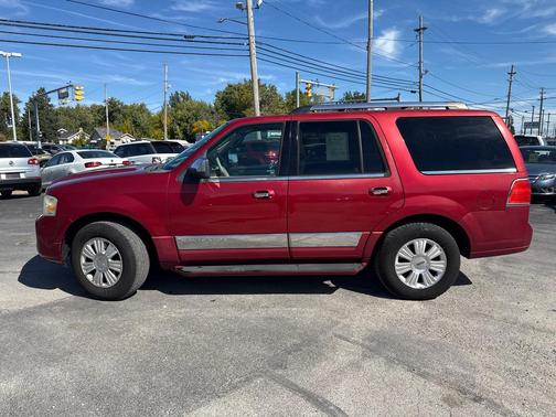 2008 Lincoln Navigator Base