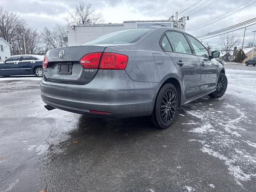 2011 Volkswagen Jetta SE