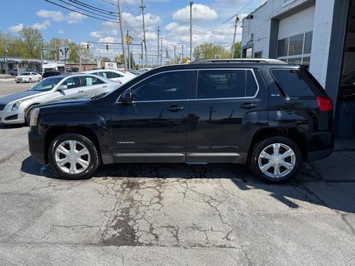 BLACK 2017 GMC Terrain SLE-2
