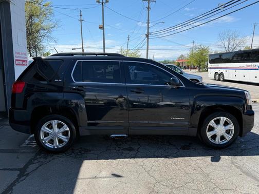 BLACK 2017 GMC Terrain SLE-2