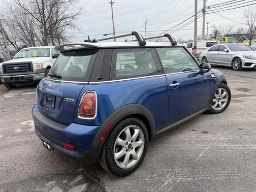 2009 MINI Cooper S Base