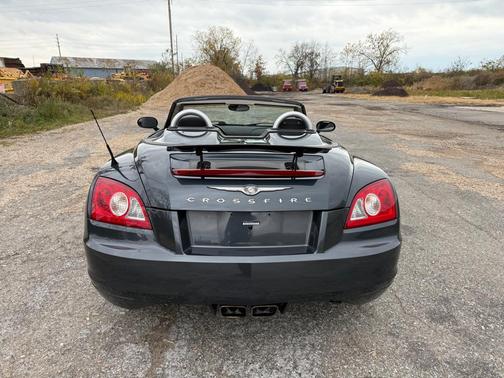 2007 Chrysler Crossfire Base
