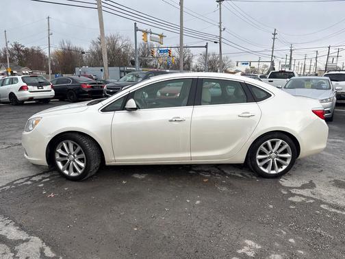 2013 Buick Verano Base