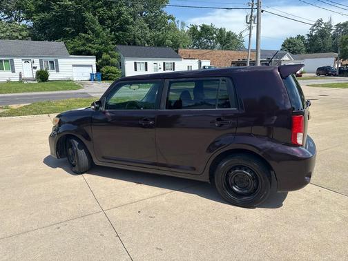 PURPLE 2012 Scion xB Release Series 9.0