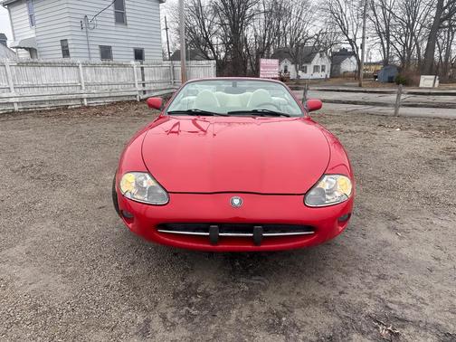 2000 Jaguar XK8 