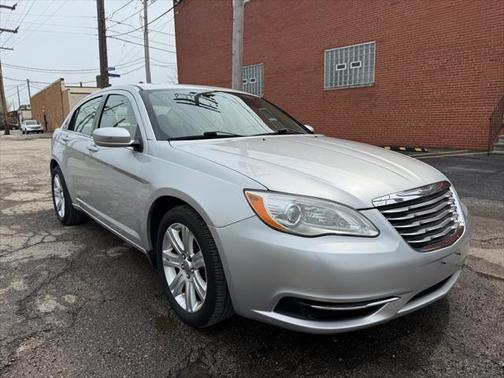 2012 Chrysler 200 Touring