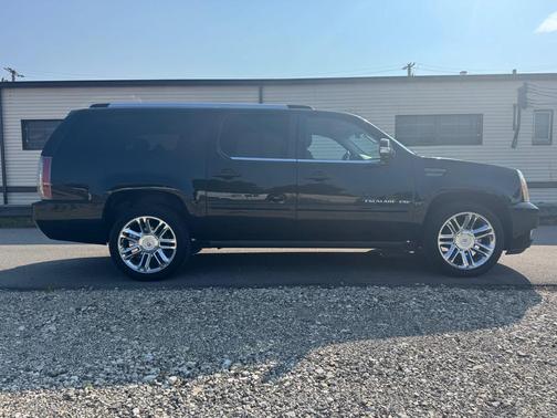 2013 Cadillac Escalade ESV Premium