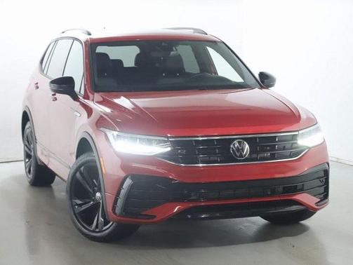 2024 Volkswagen Tiguan 2.0T SE R-Line Black 4MOTION