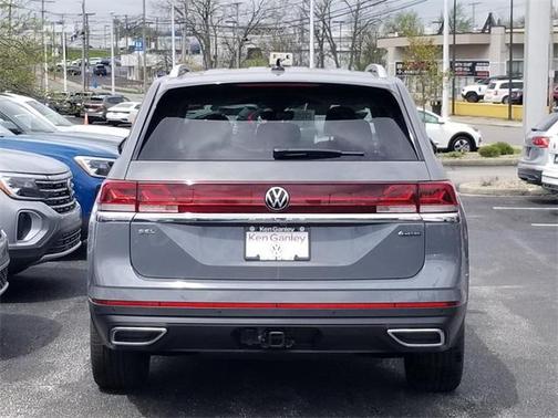 2025 Volkswagen Atlas 2.0T SEL