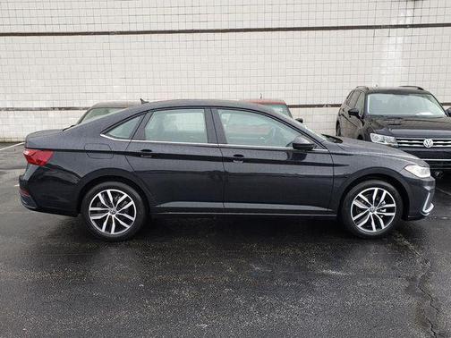 2026 Volkswagen Jetta 1.4T SE