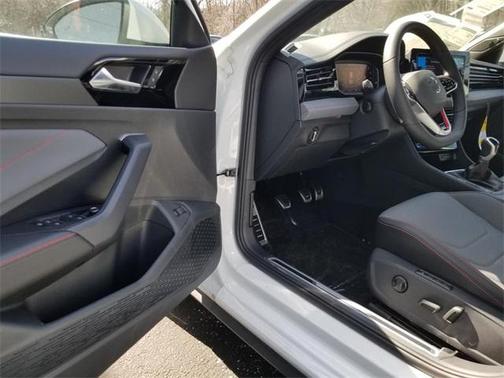 2025 Volkswagen Jetta GLI 2.0T Autobahn