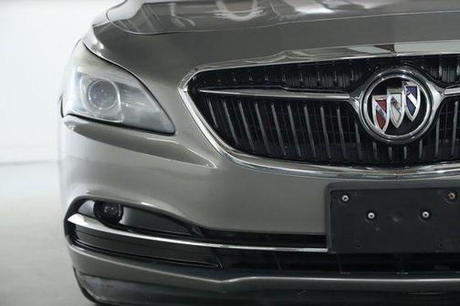 2017 Buick LaCrosse Essence