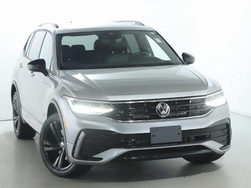 2023 Volkswagen Tiguan 2.0T SE R-Line Black 4MOTION