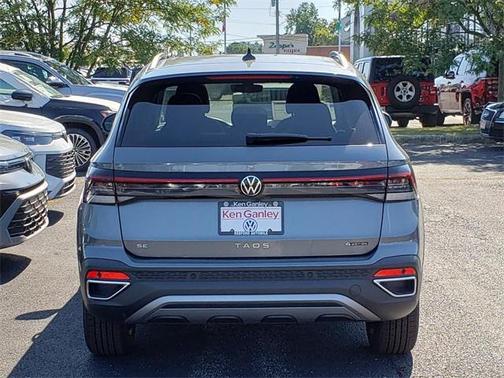 2025 Volkswagen Taos 1.5T SE