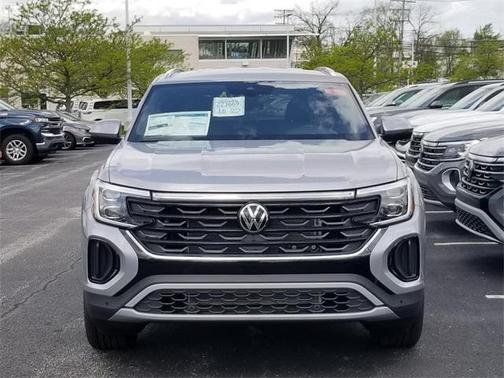 2025 Volkswagen Atlas Cross Sport 2.0T SE w/Technology 4MOTION