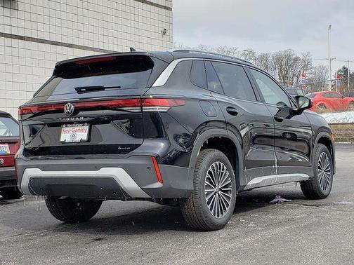 Deep Black 2026 Volkswagen Tiguan 2.0T S 4MOTION