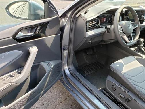 2025 Volkswagen Jetta 1.5T SEL