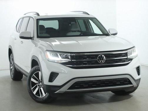 2023 Volkswagen Atlas 2.0T SE