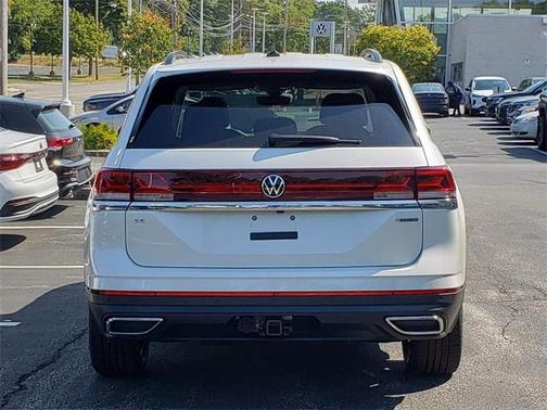 2026 Volkswagen Atlas 2.0T SE w/Technology 4MOTION