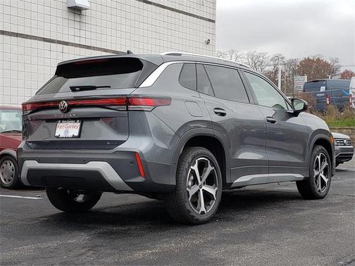 2025 Volkswagen Tiguan 2.0T SE 4MOTION