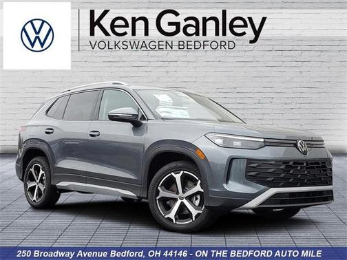 2025 Volkswagen Tiguan 2.0T SE 4MOTION