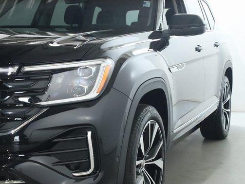 2024 Volkswagen Atlas 2.0T SEL Premium R-Line 4MOTION