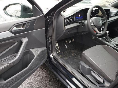 Deep Black 2026 Volkswagen Jetta 1.4T S