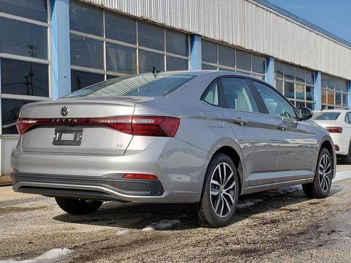 Silver Metallic 2026 Volkswagen Jetta 1.4T SE