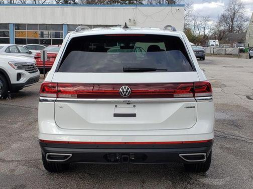 2026 Volkswagen Atlas 2.0T SE w/Technology 4MOTION