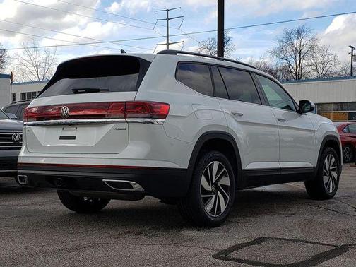 2026 Volkswagen Atlas 2.0T SE w/Technology 4MOTION