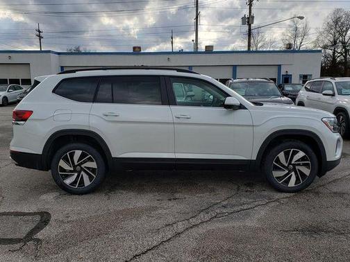 2026 Volkswagen Atlas 2.0T SE w/Technology 4MOTION