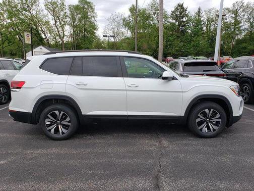 Opal White 2026 Volkswagen Atlas 2.0T SE