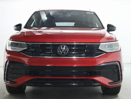 2024 Volkswagen Tiguan 2.0T SE R-Line Black 4MOTION