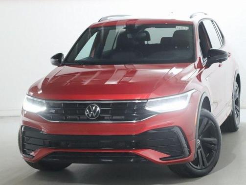 2024 Volkswagen Tiguan 2.0T SE R-Line Black 4MOTION